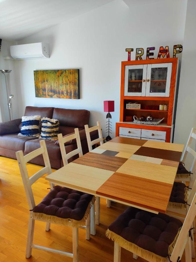 Apartmán Acogedor Atico Duplex En Tremp Exteriér fotografie