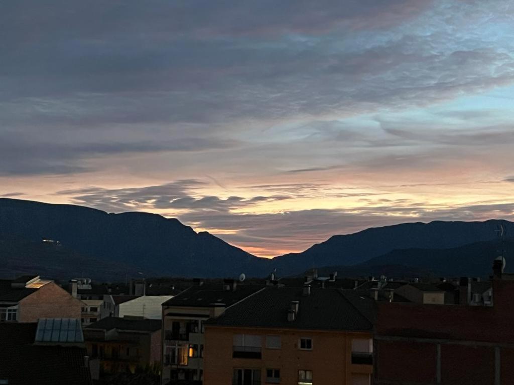 Apartmán Acogedor Atico Duplex En Tremp Exteriér fotografie